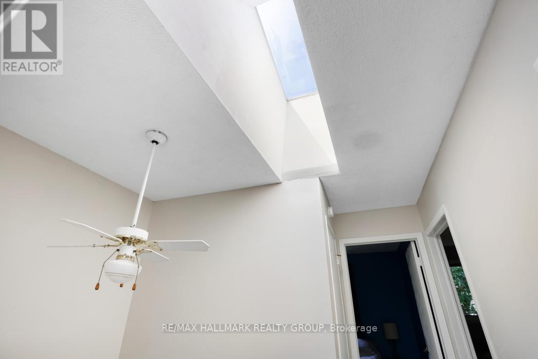 308 Lafontaine Avenue Property Photo 22