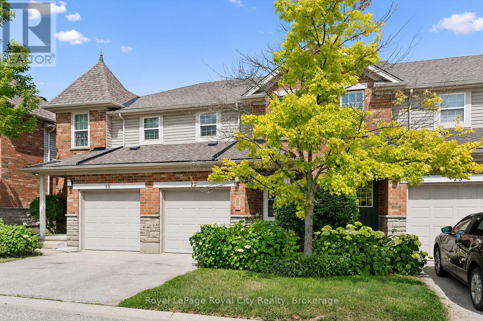 #12 - 124 GOSLING GARDENS