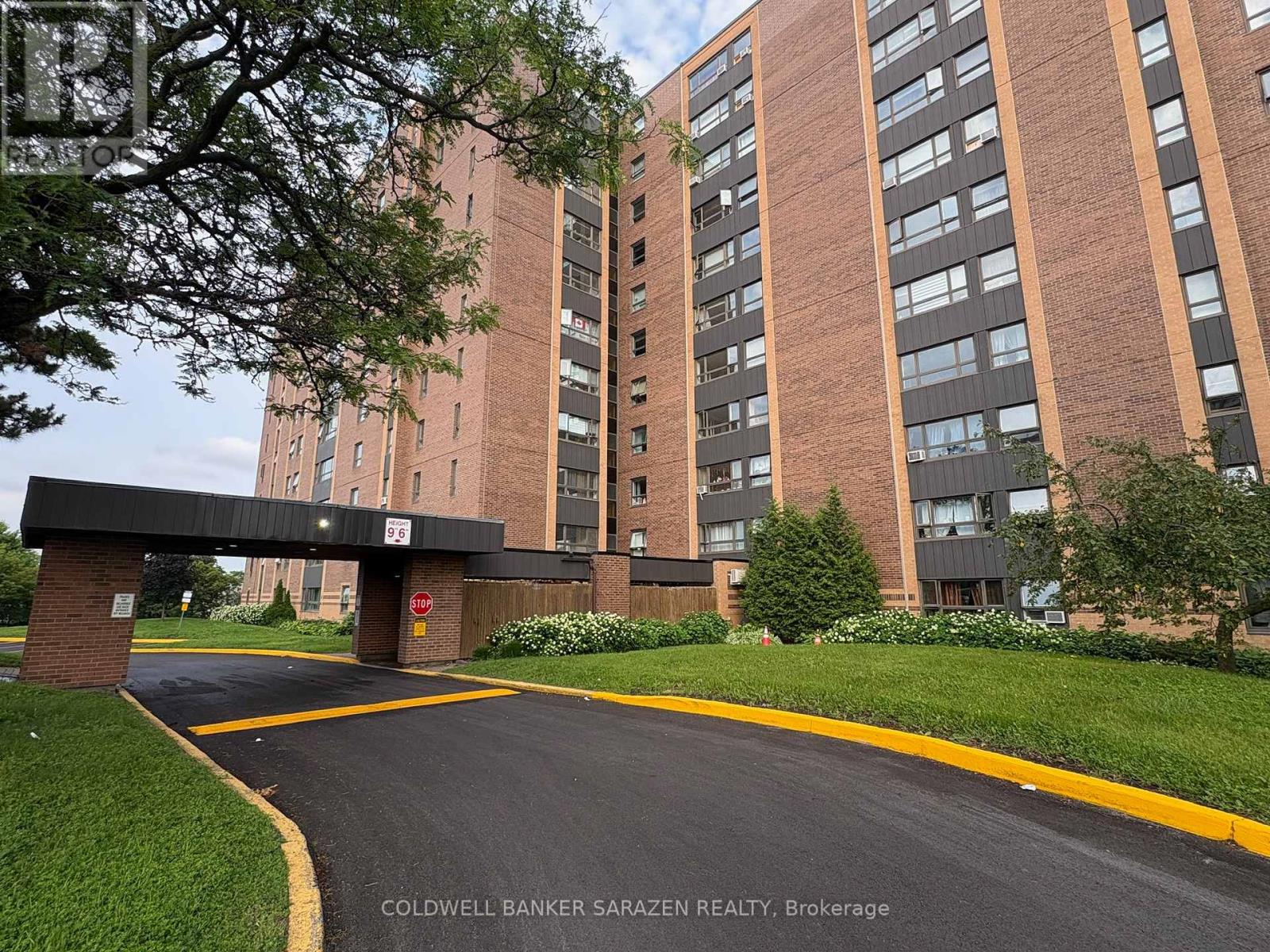 811 - 1356 Meadowlands Drive E Property Photo 1
