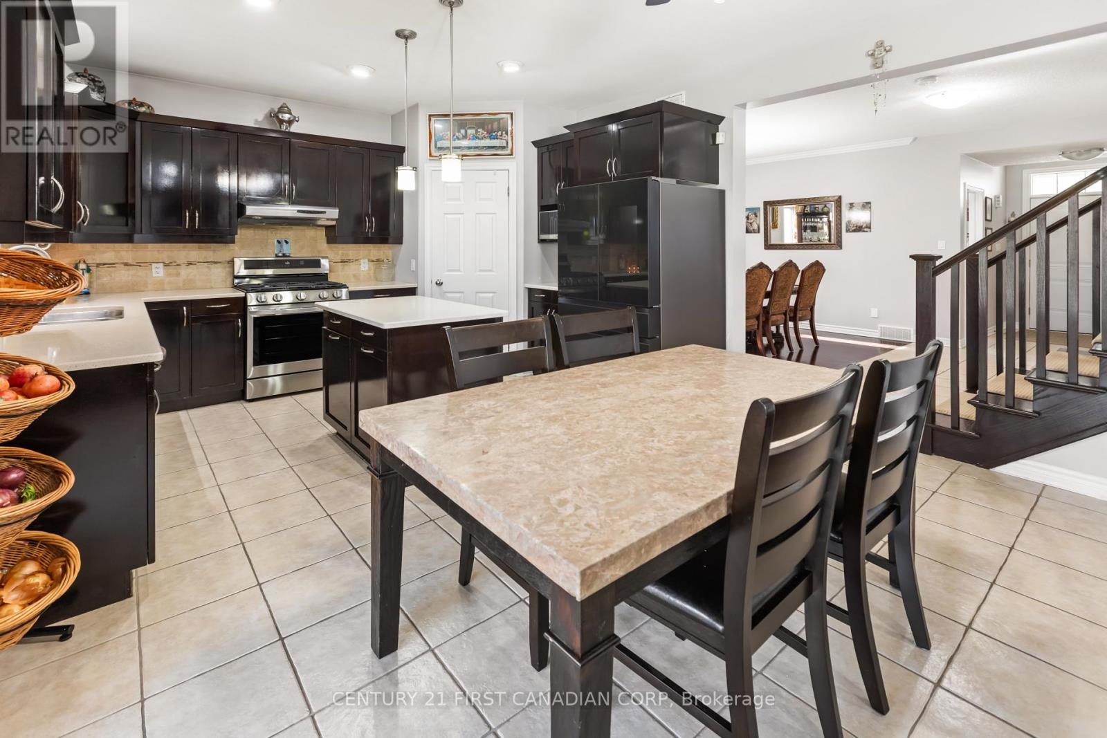 1479 Sandpiper Drive E Property Photo 9