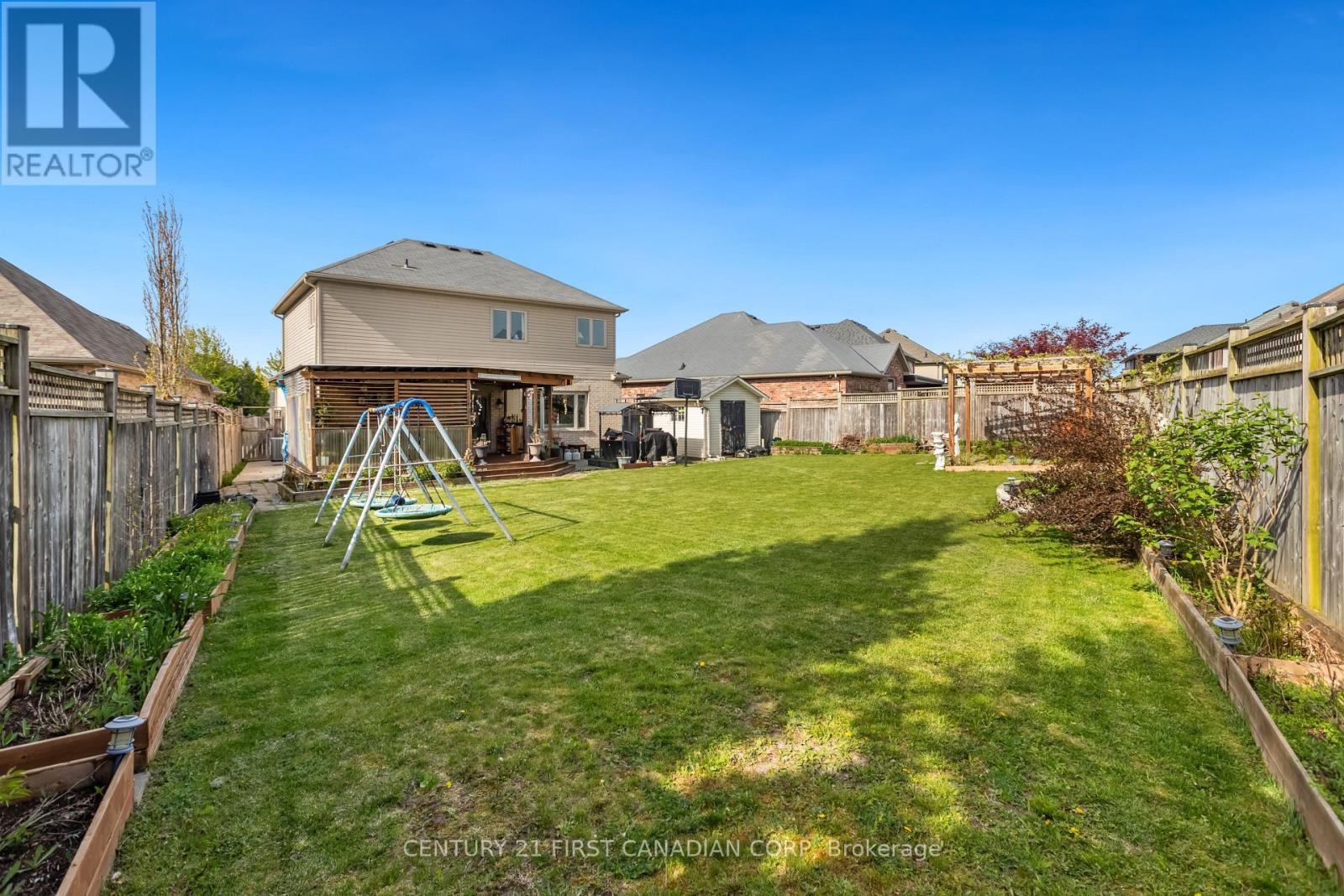 1479 Sandpiper Drive E Property Photo 32