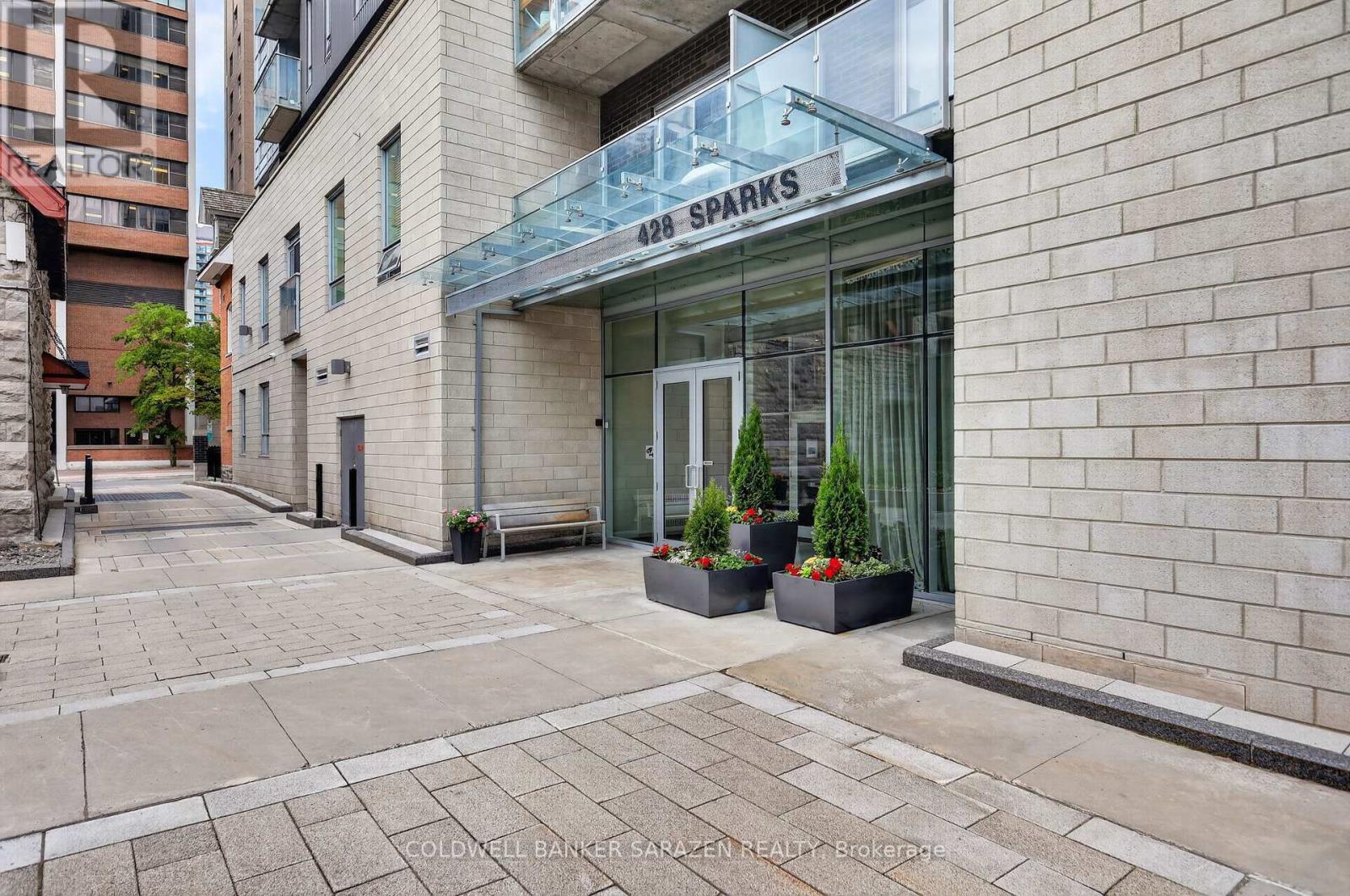 1702 - 428 Sparks Street Property Photo 3