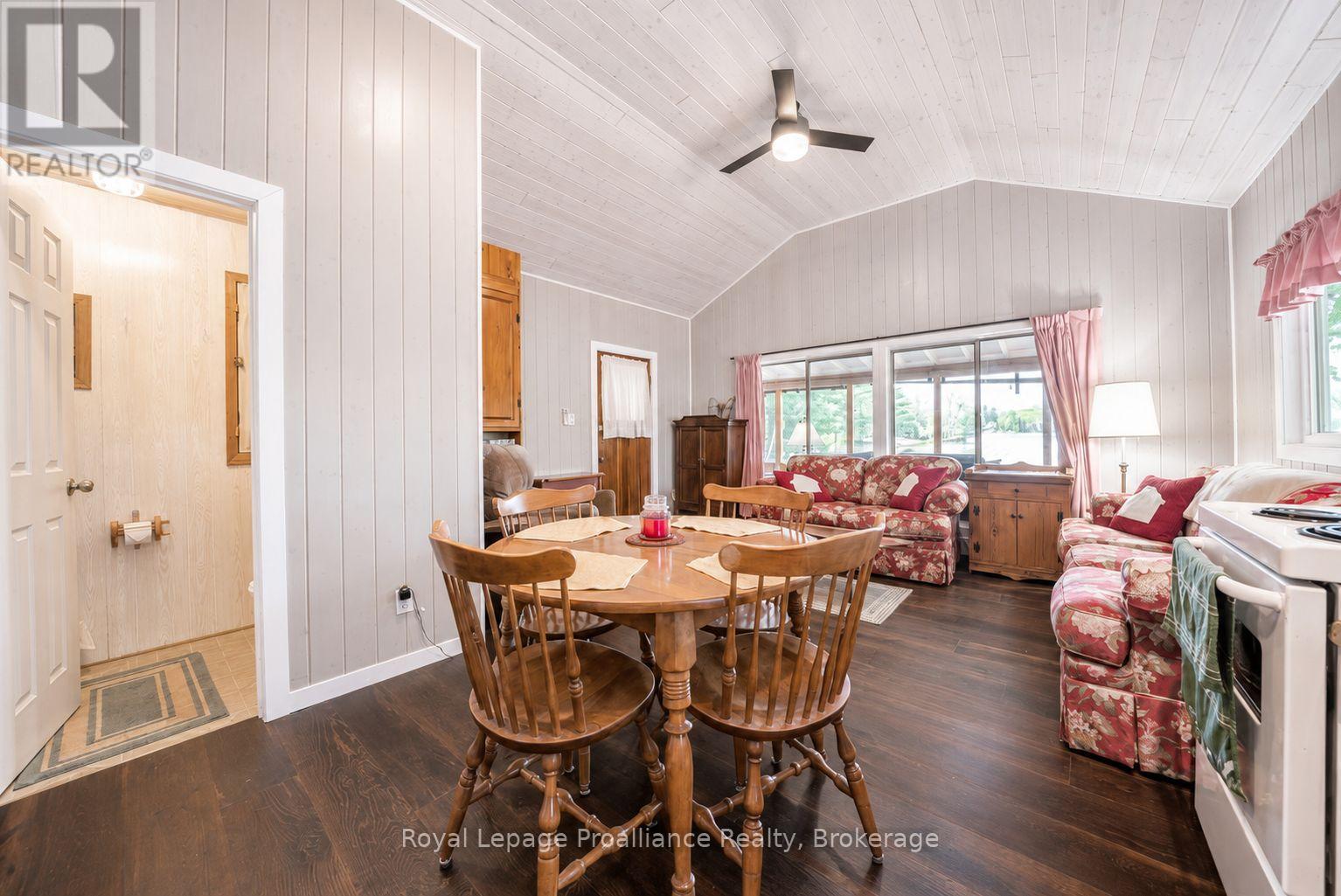 1117b Twin Pine Lane Property Photo 19