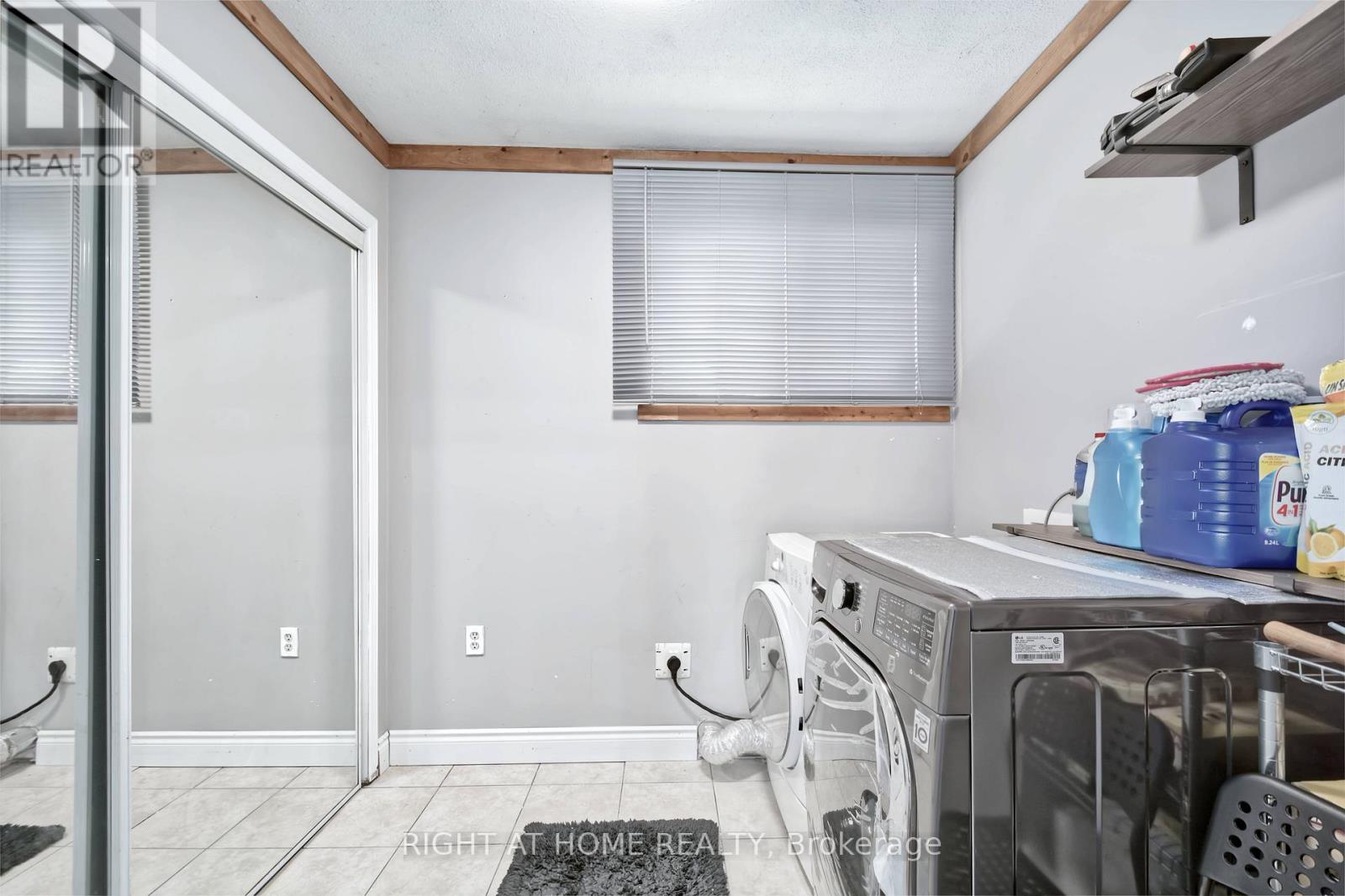 10 Pegler Street Property Photo 26