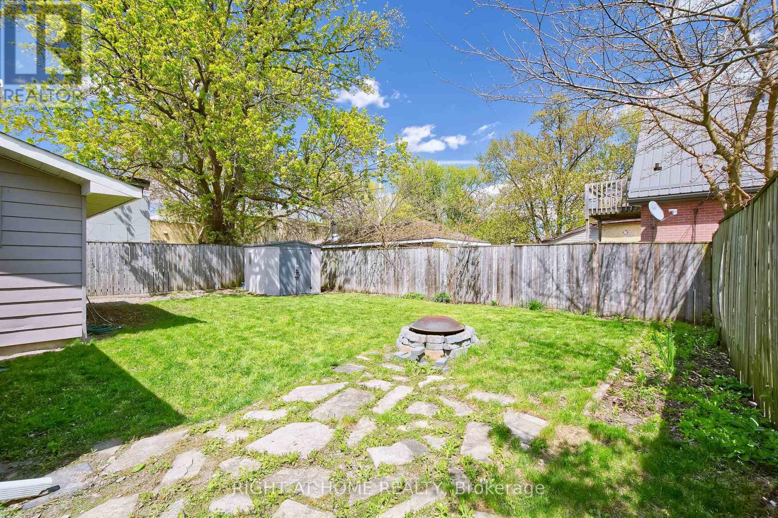 10 Pegler Street Property Photo 30
