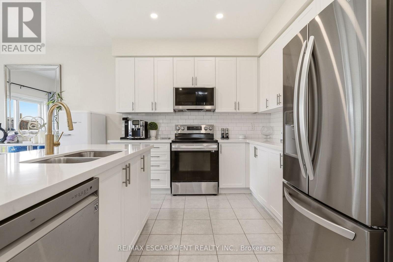 67 Pinot Crescent Property Photo 6