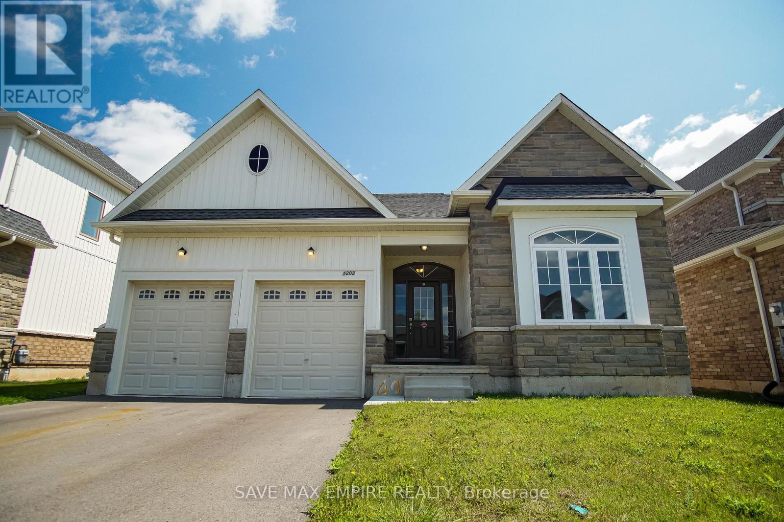 1202 GREEN ACRES DRIVE