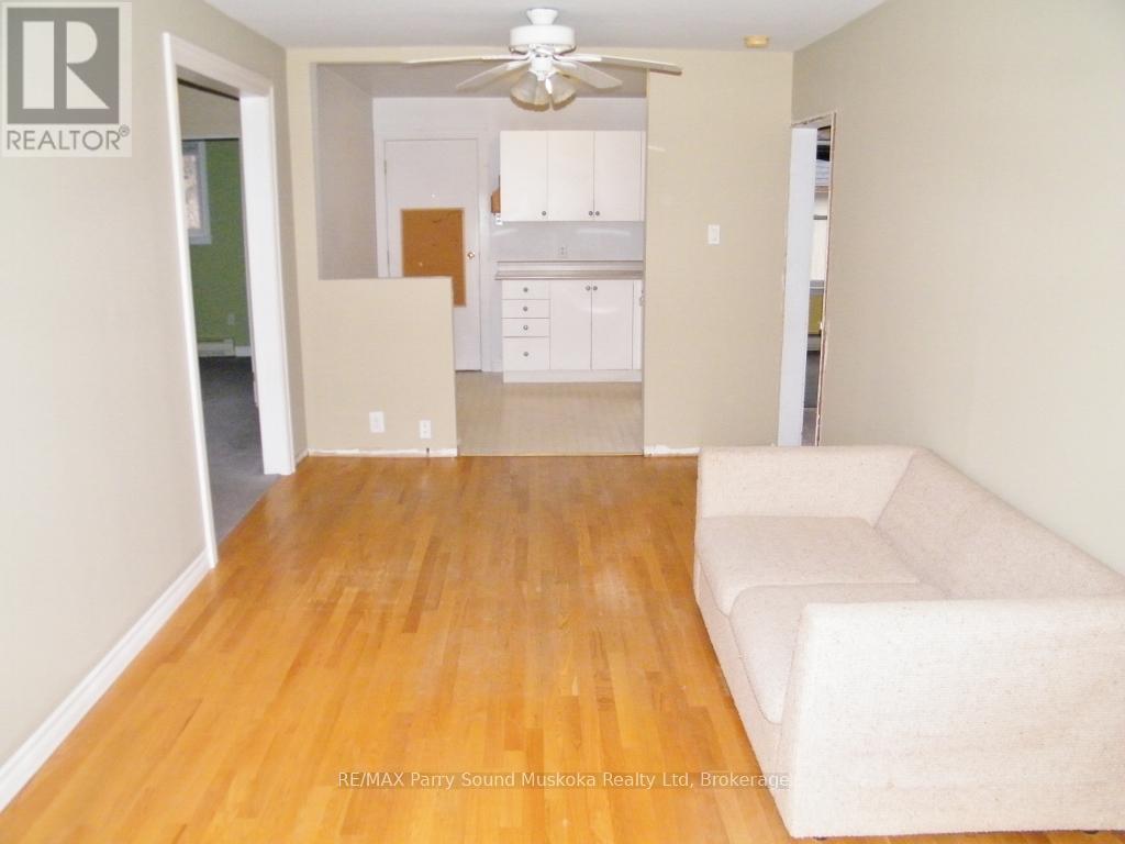 94 William Street Property Photo 6