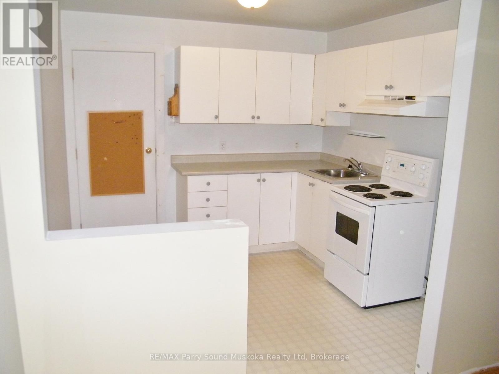 94 William Street Property Photo 7