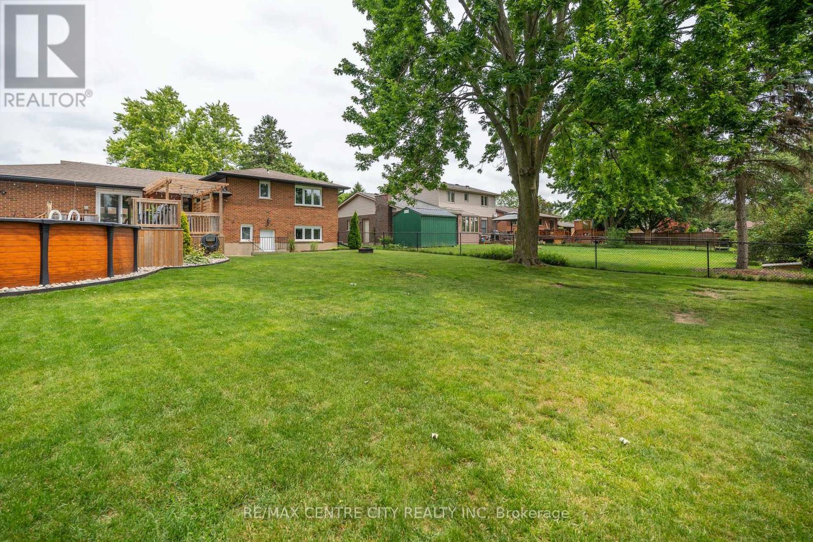 159 Sherwood Crescent Property Photo 13