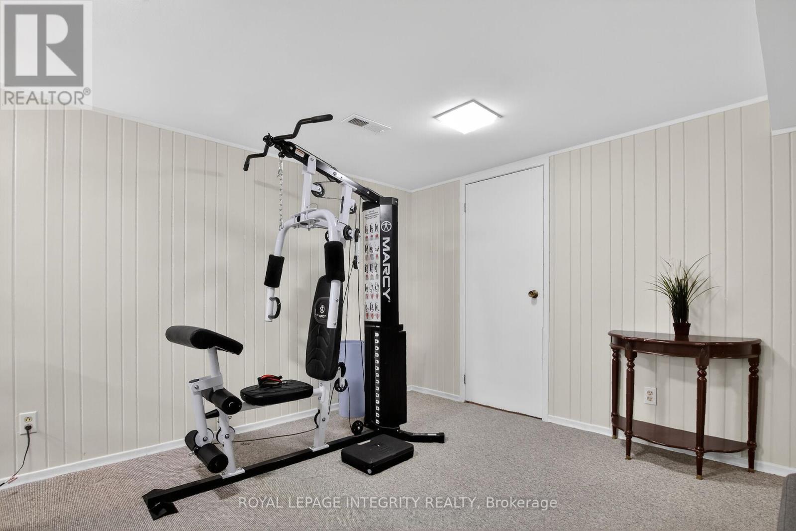 1646 Grey Nuns Drive Property Photo 35