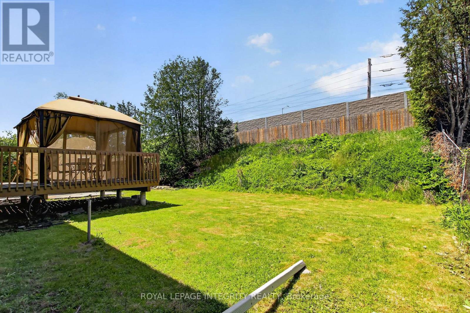 1646 Grey Nuns Drive Property Photo 41
