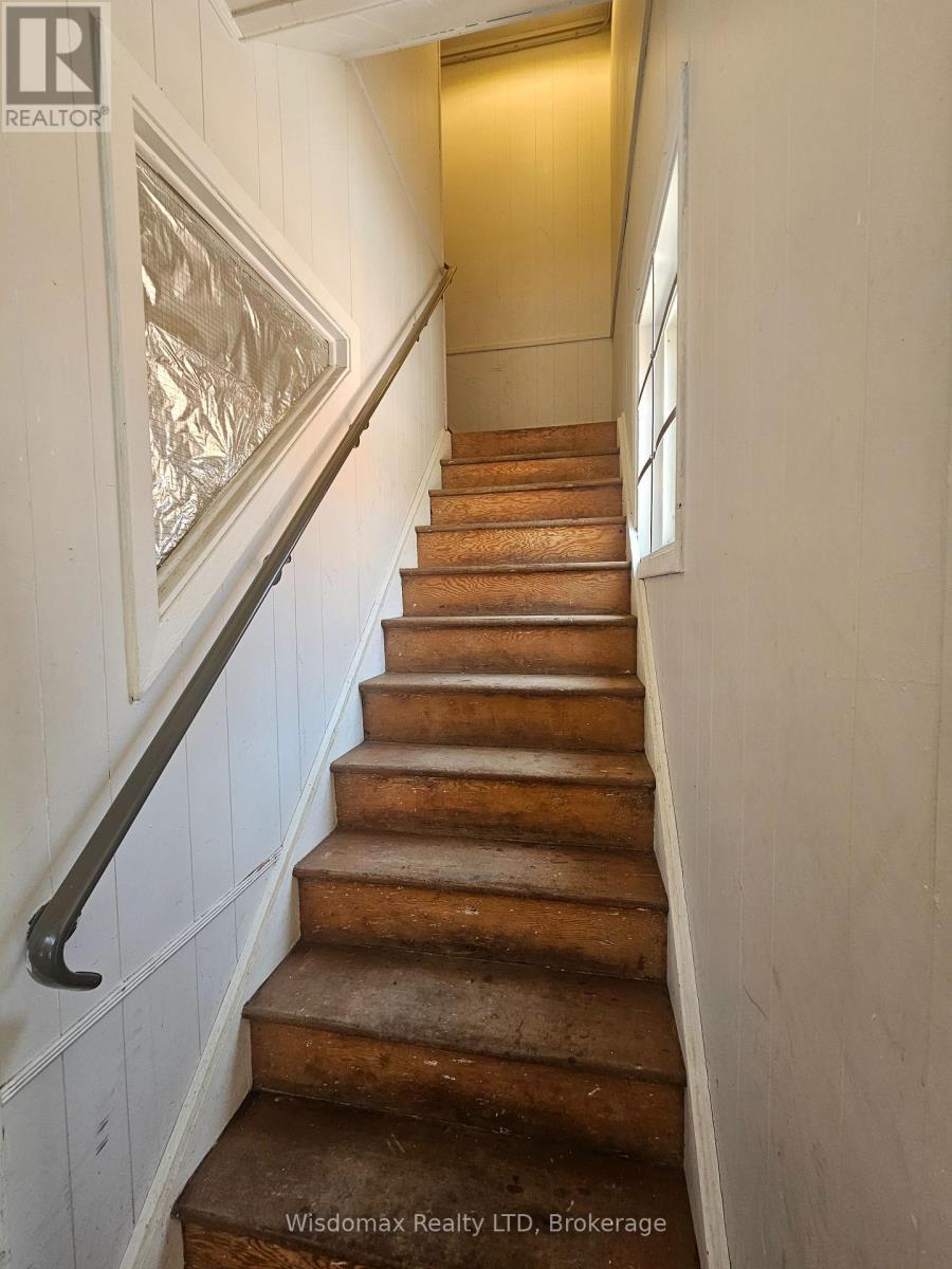 5 Court Street Property Photo 19