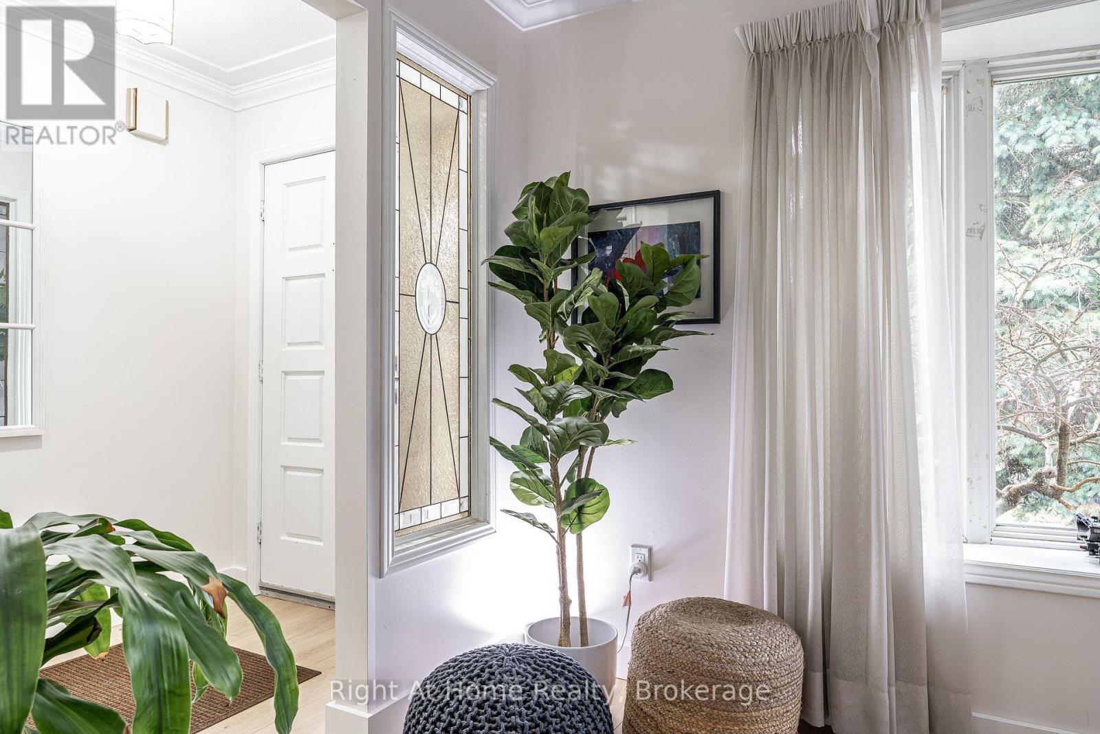 34 White Street Property Photo 3