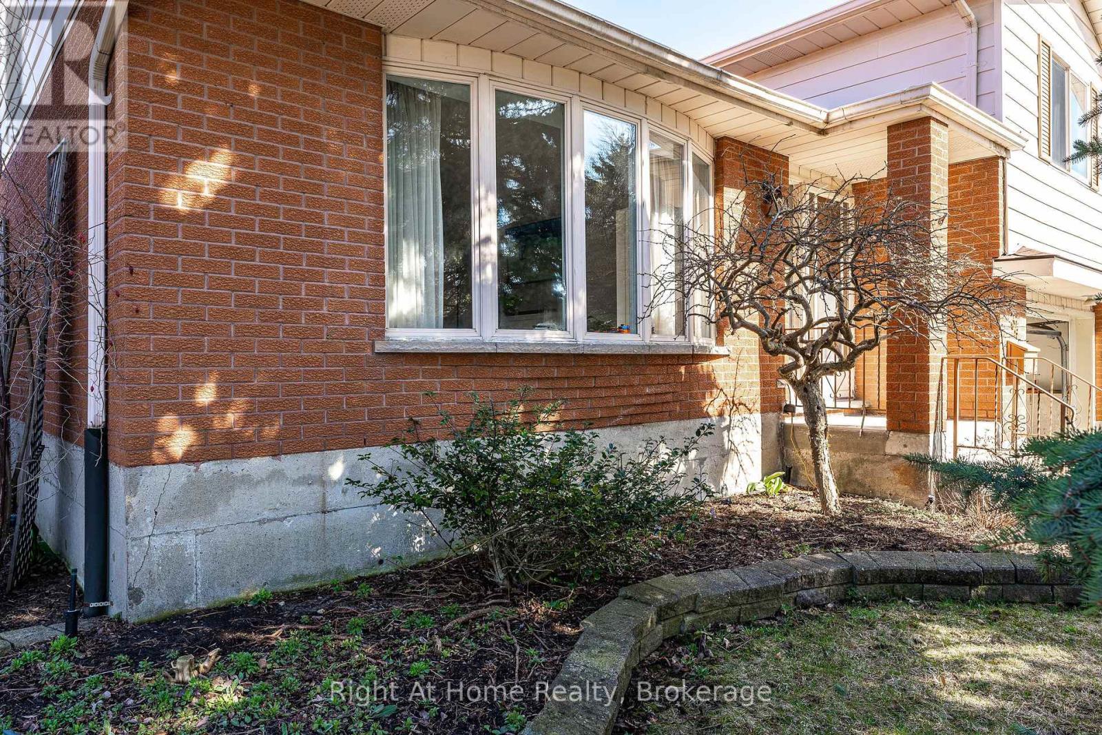 34 White Street Property Photo 34