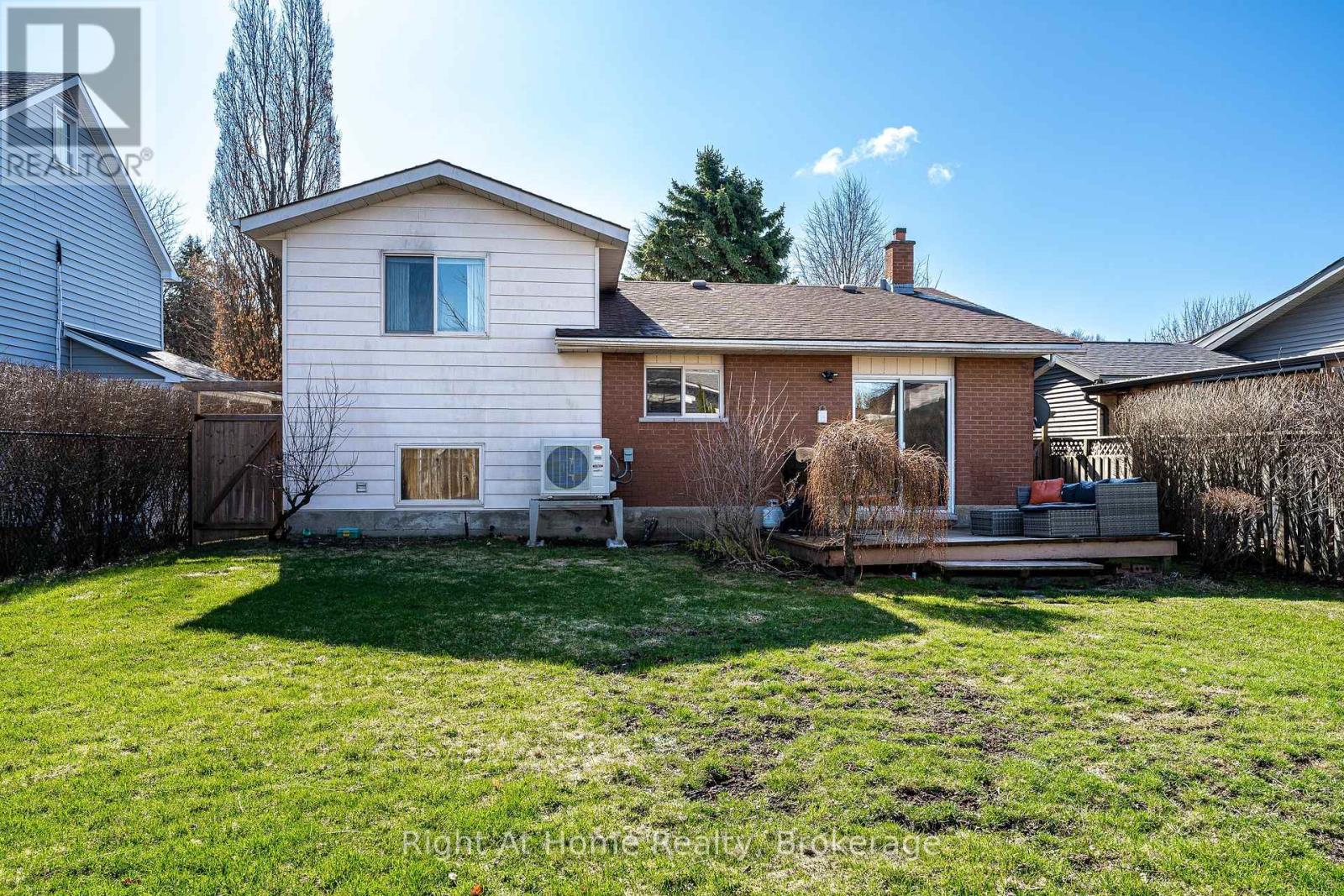 34 White Street Property Photo 37