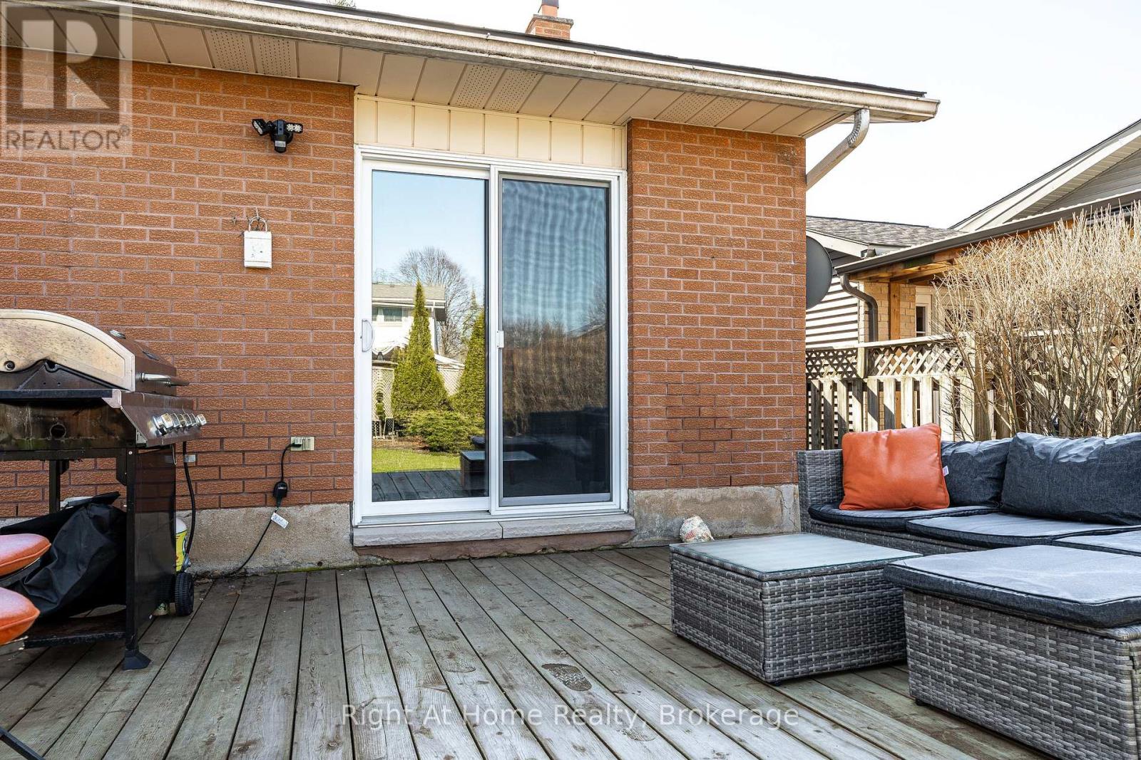 34 White Street Property Photo 39