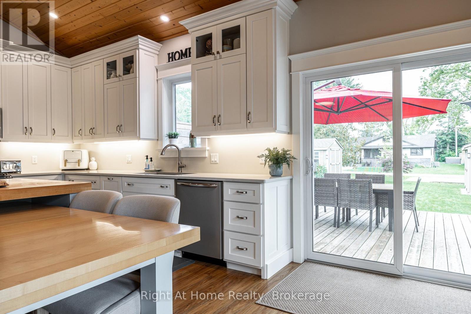 71214 Anne Street Property Photo 15