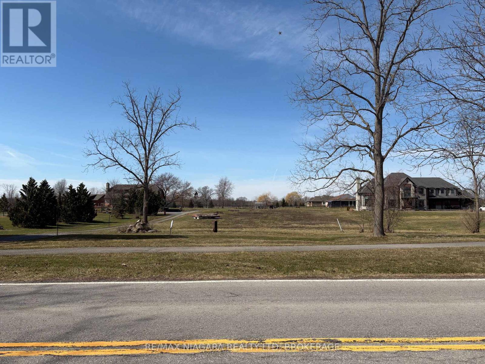 0 Niagara River Parkway Property Photo 2