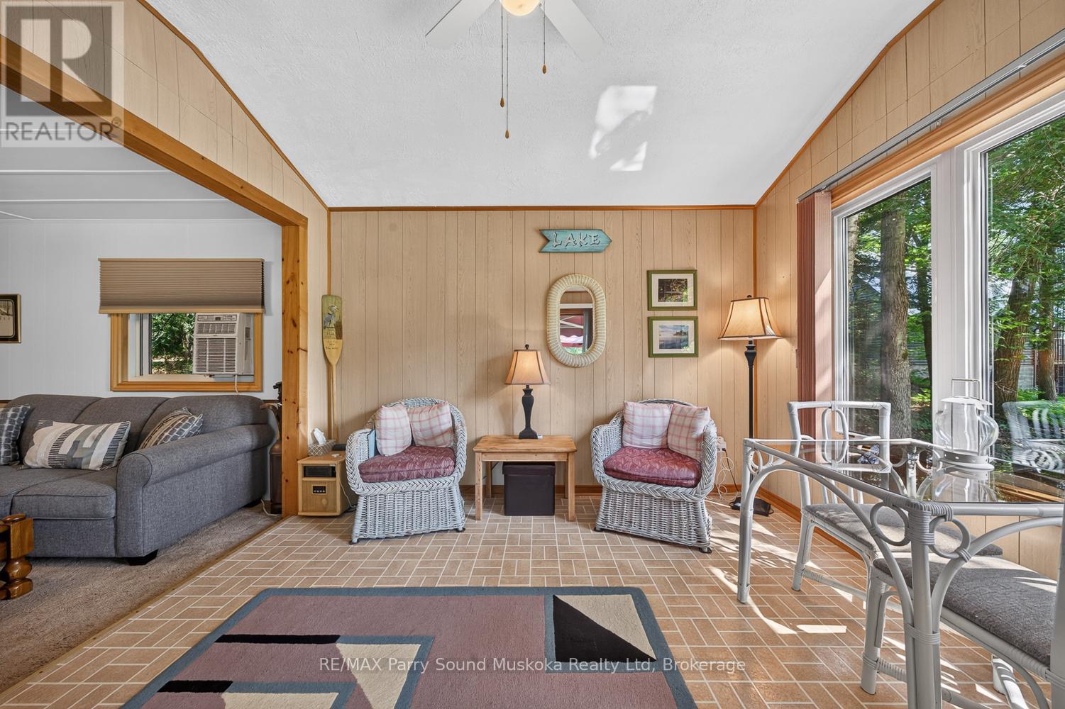 101 Chain Of Lakes Road Property Photo 19