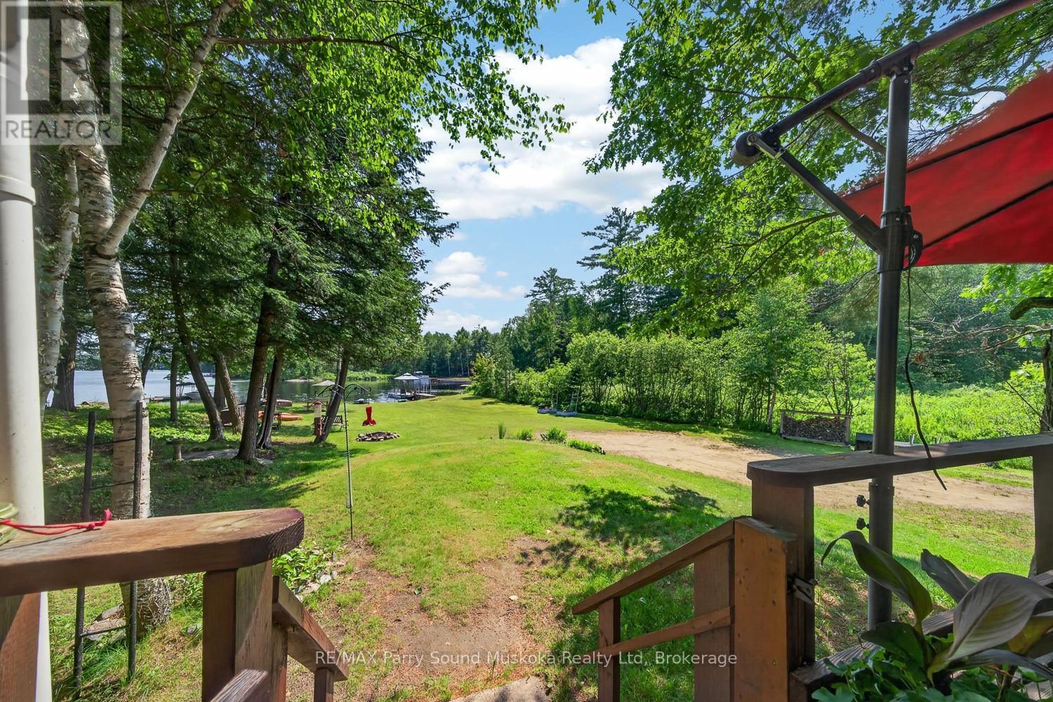 101 Chain Of Lakes Road Property Photo 42
