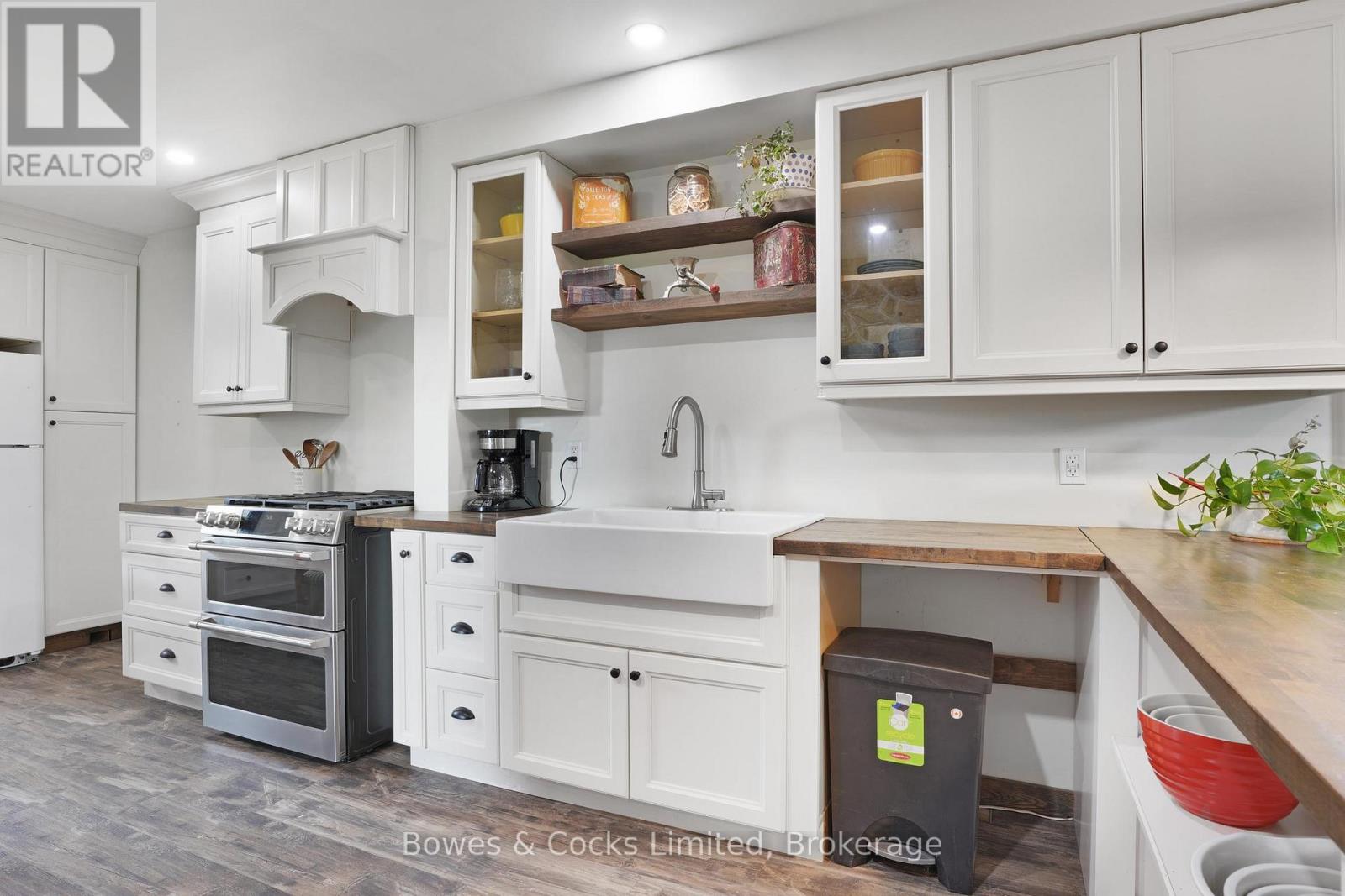 2885 Lower Faraday Road Property Photo 11