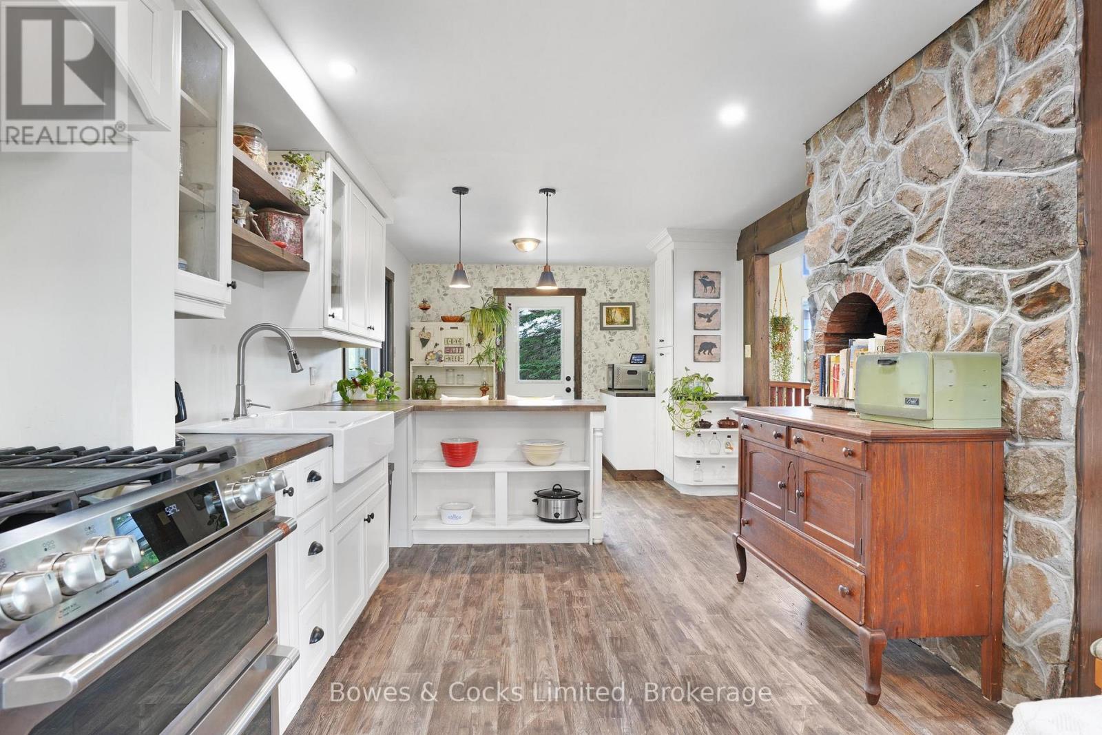 2885 Lower Faraday Road Property Photo 14
