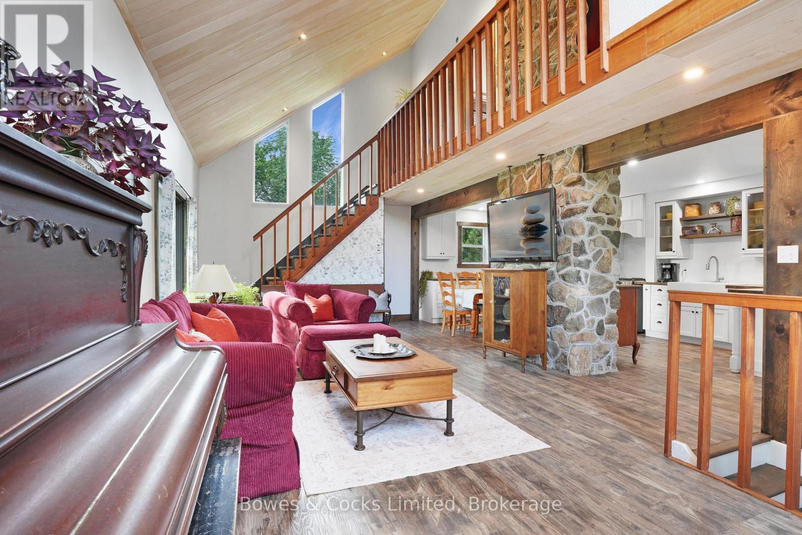 2885 Lower Faraday Road Property Photo 16