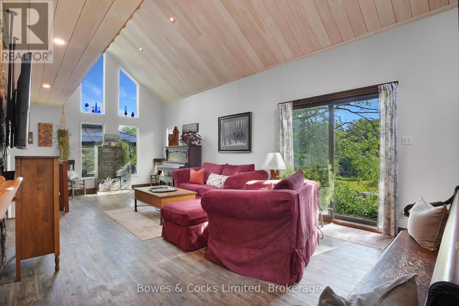 2885 Lower Faraday Road Property Photo 18