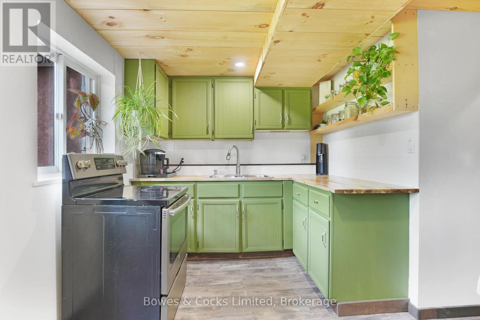 2885 Lower Faraday Road Property Photo 34