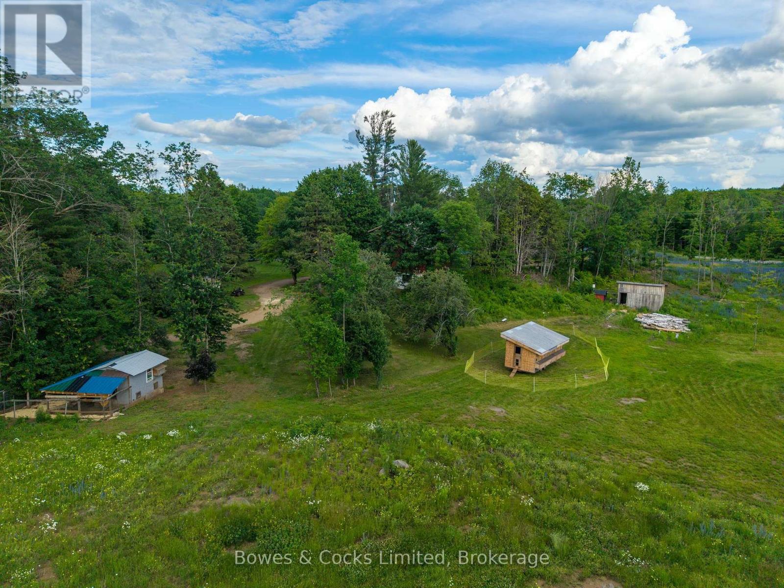 2885 Lower Faraday Road Property Photo 44