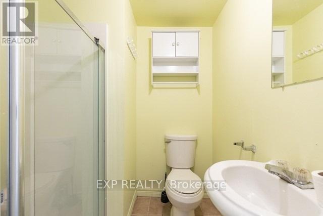 99 Sanford Avenue N Property Photo 7