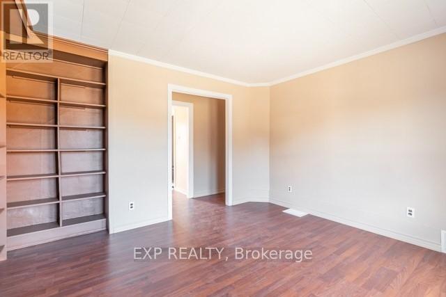 99 Sanford Avenue N Property Photo 16
