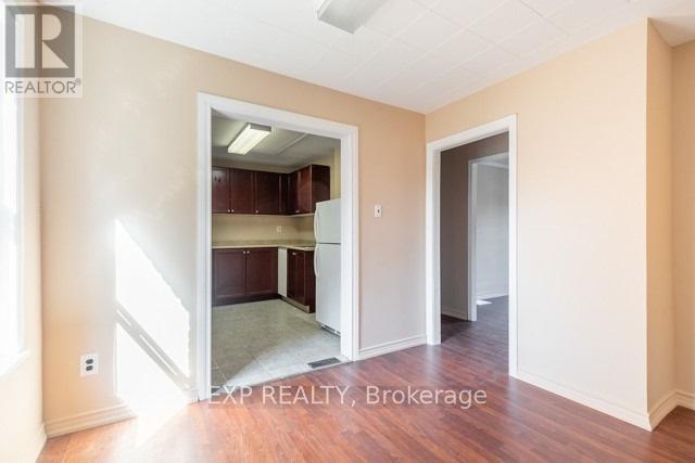 99 Sanford Avenue N Property Photo 17