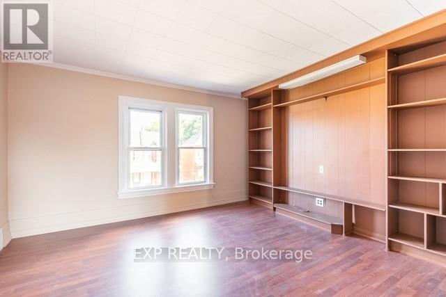 99 Sanford Avenue N Property Photo 18