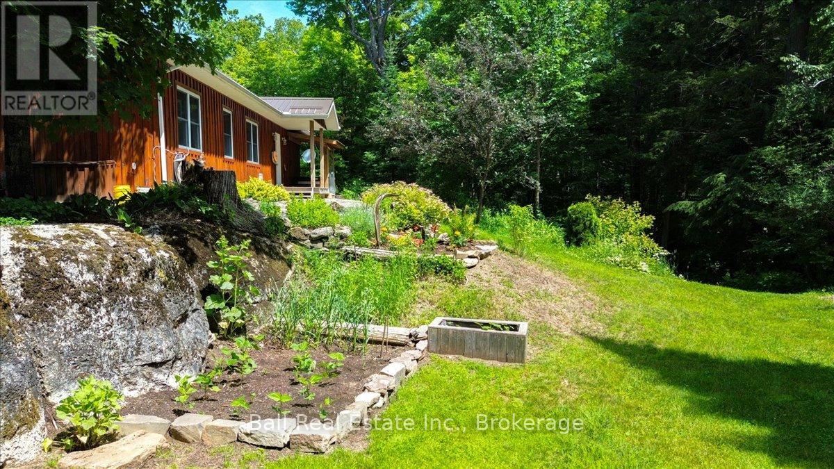 240 Stringer Drive Property Photo 9