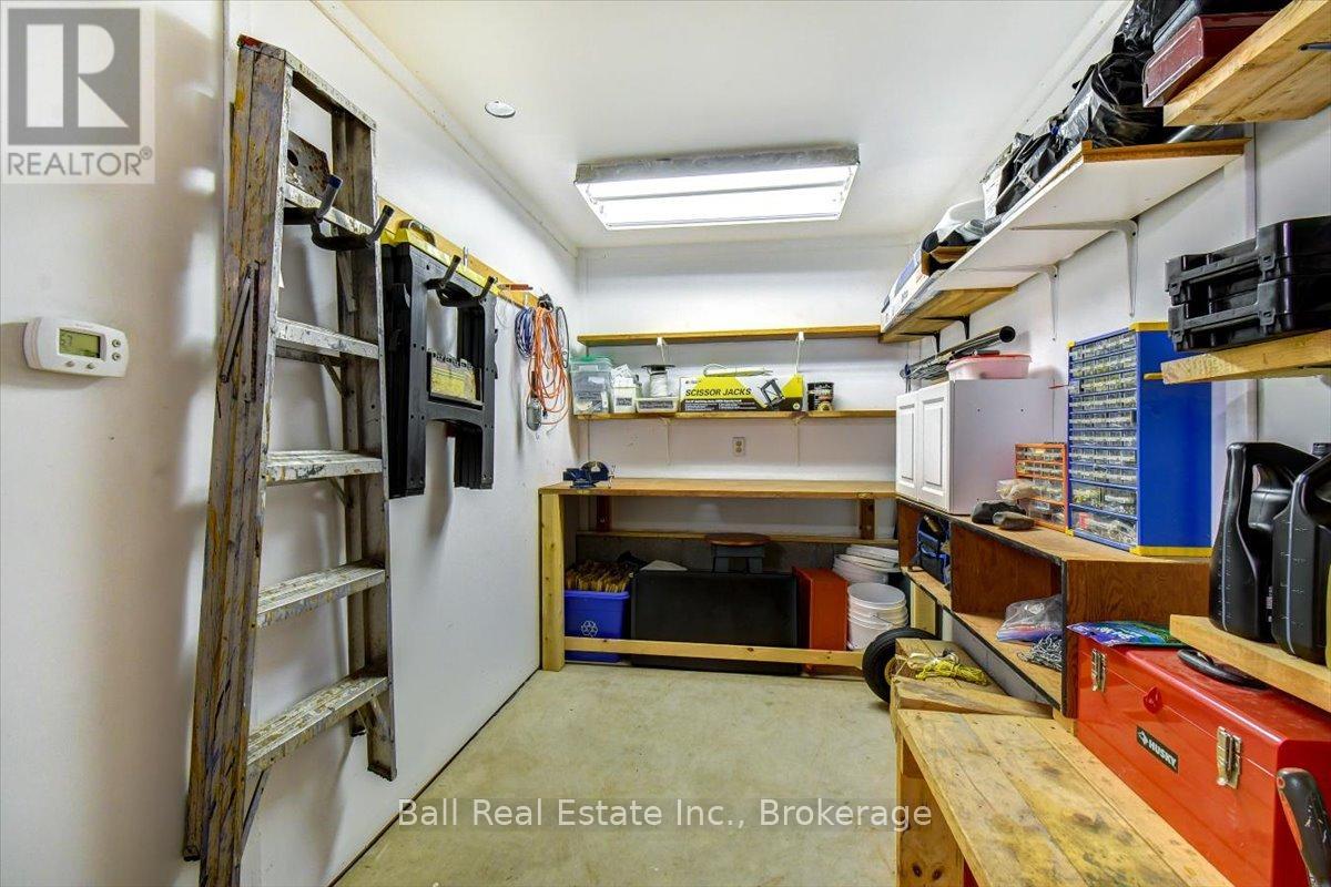 240 Stringer Drive Property Photo 22