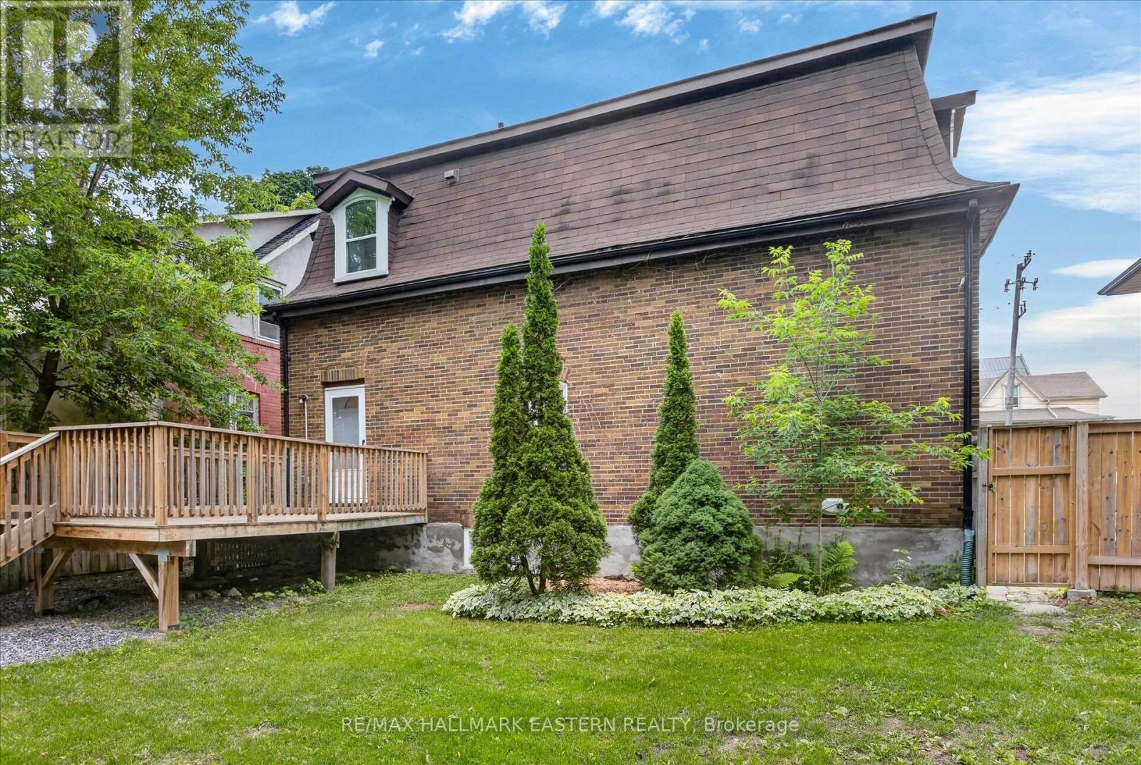 475 Aylmer Street N Property Photo 43