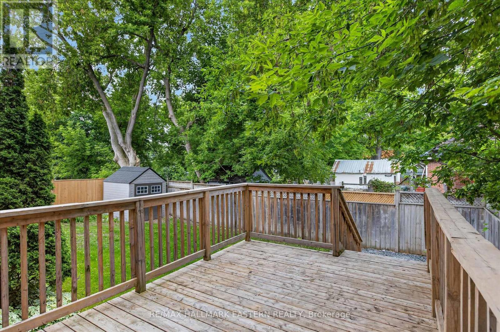475 Aylmer Street N Property Photo 47