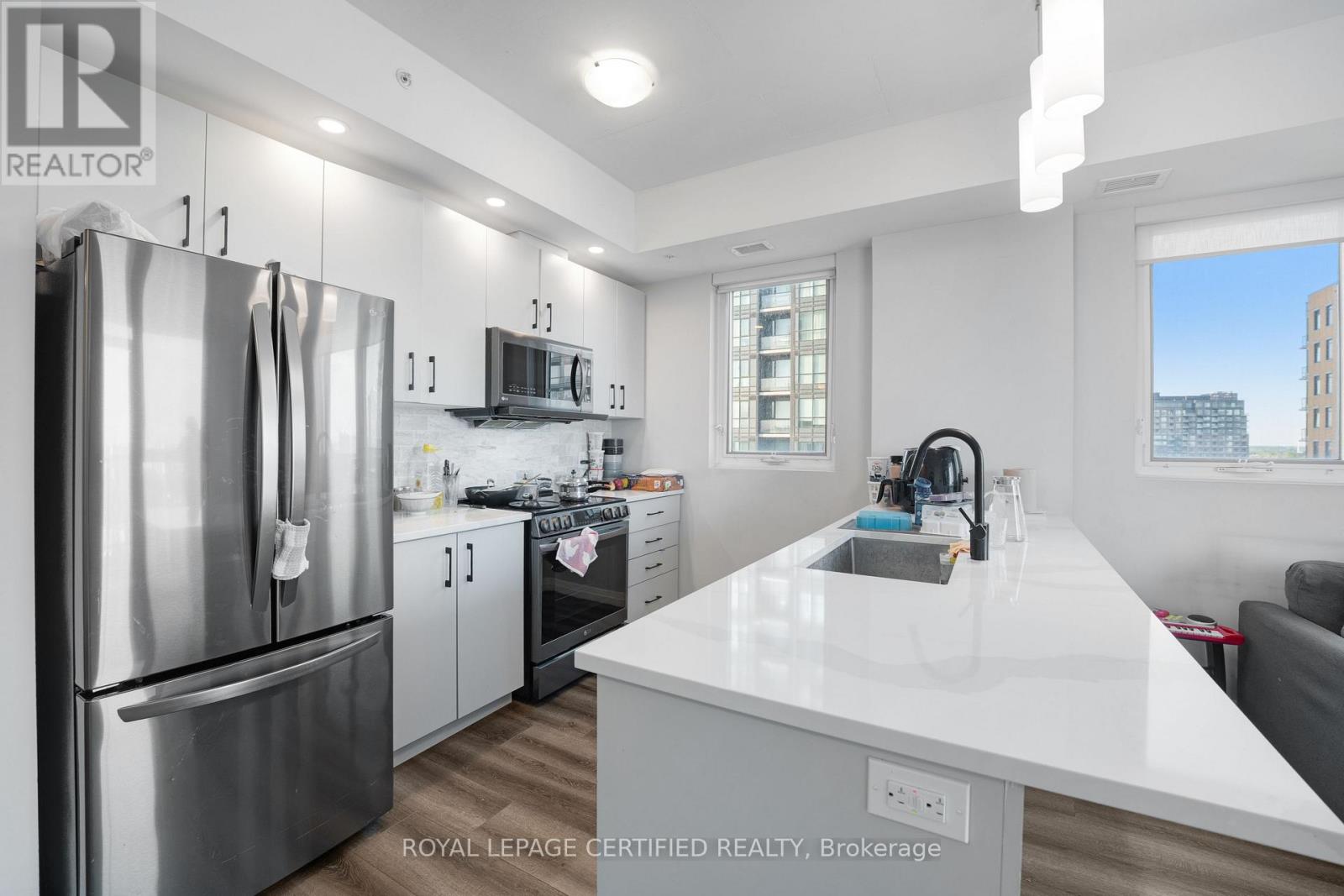 1502 - 108 Garment Street Property Photo 4