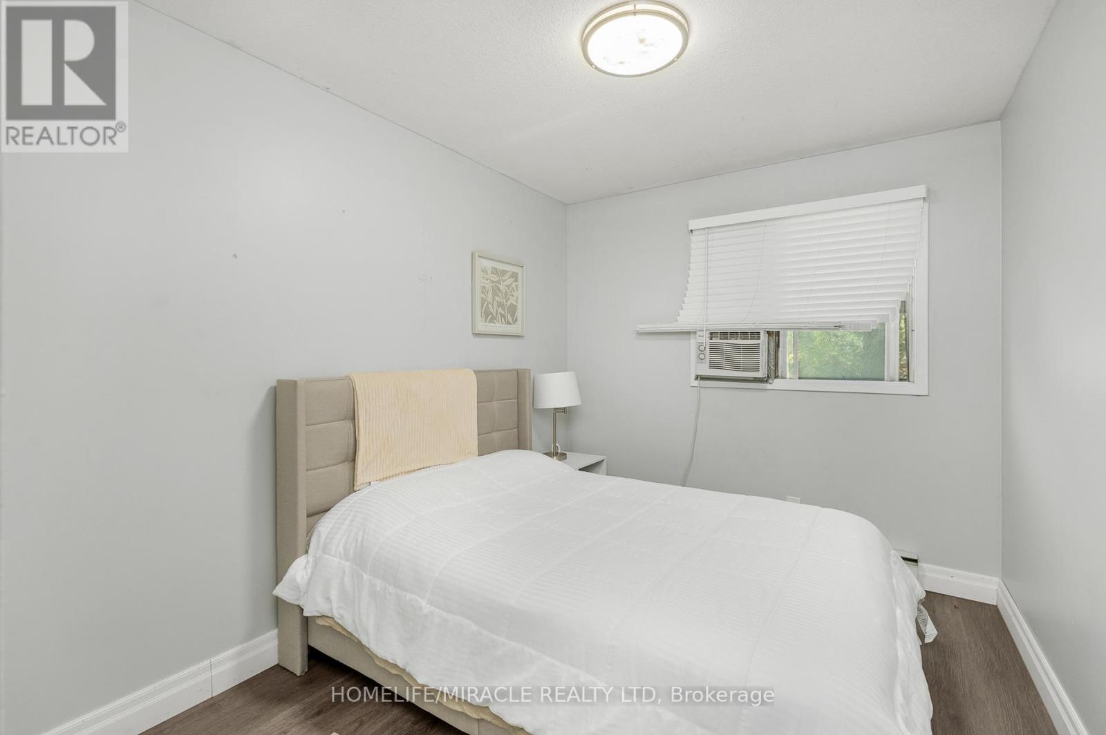 1180 Heathfield Court Property Photo 16