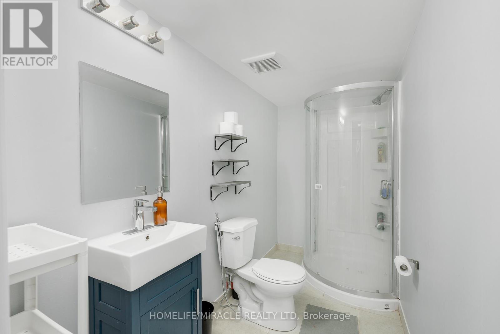 1180 Heathfield Court Property Photo 17
