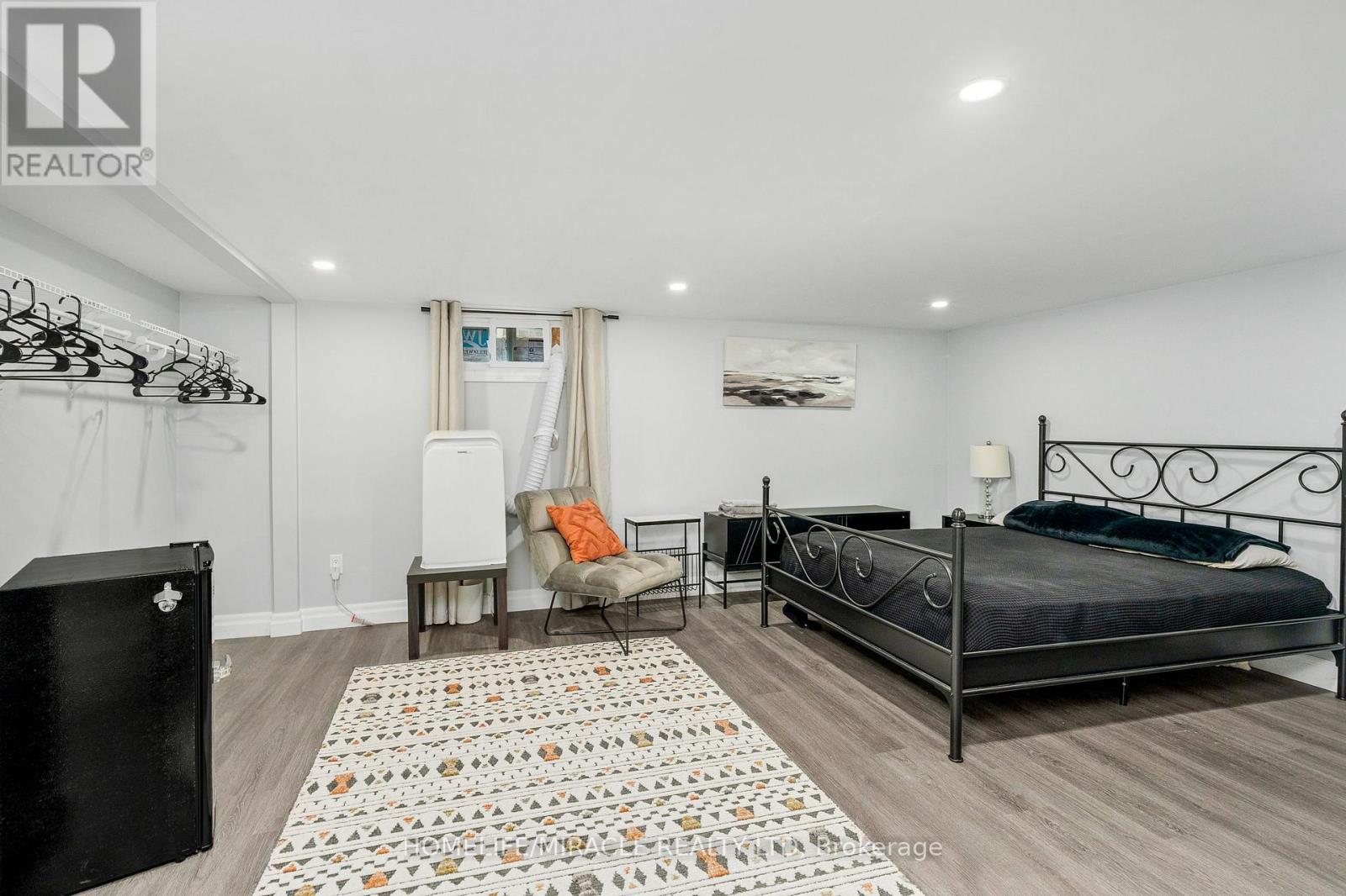 1180 Heathfield Court Property Photo 18
