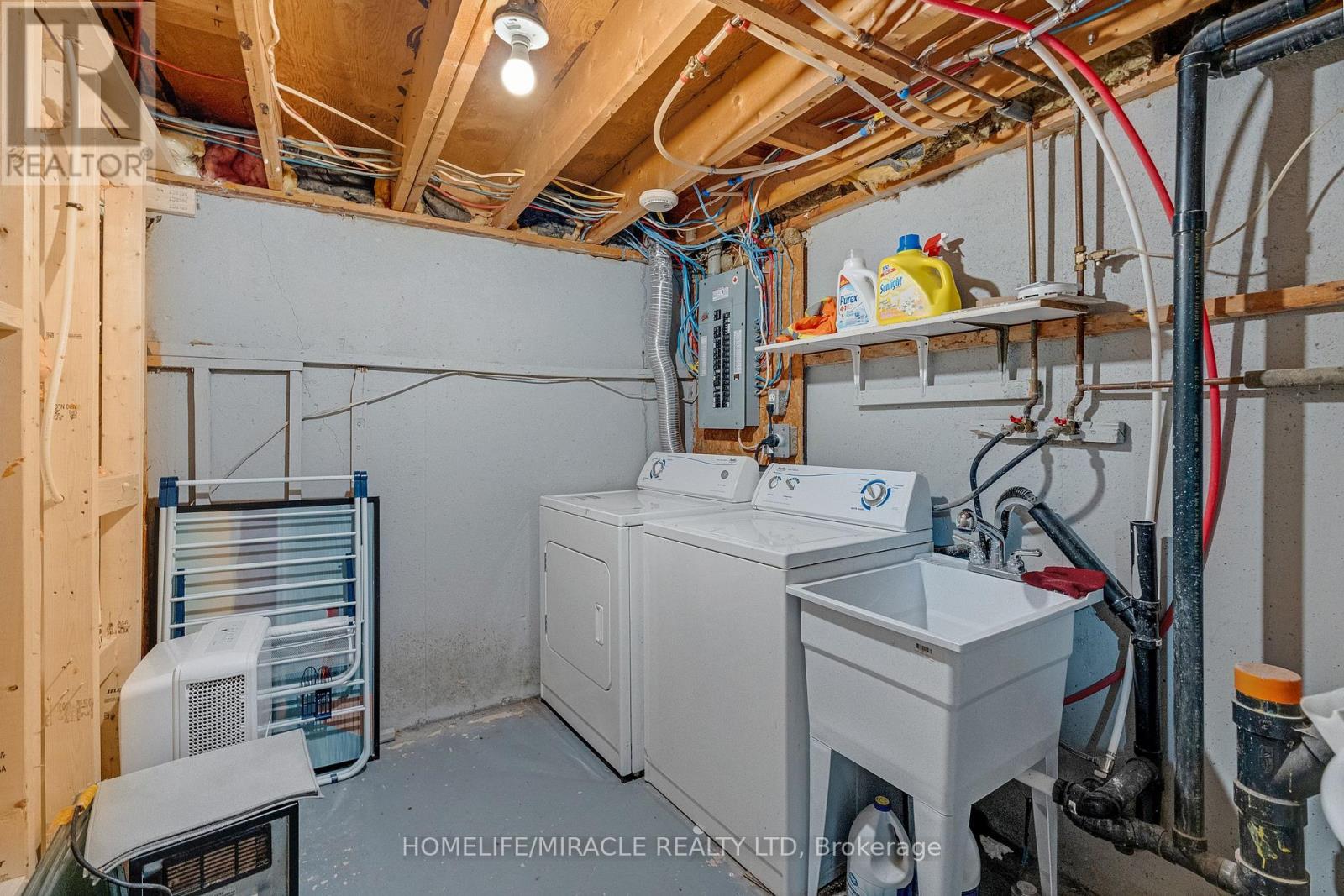 1180 Heathfield Court Property Photo 19