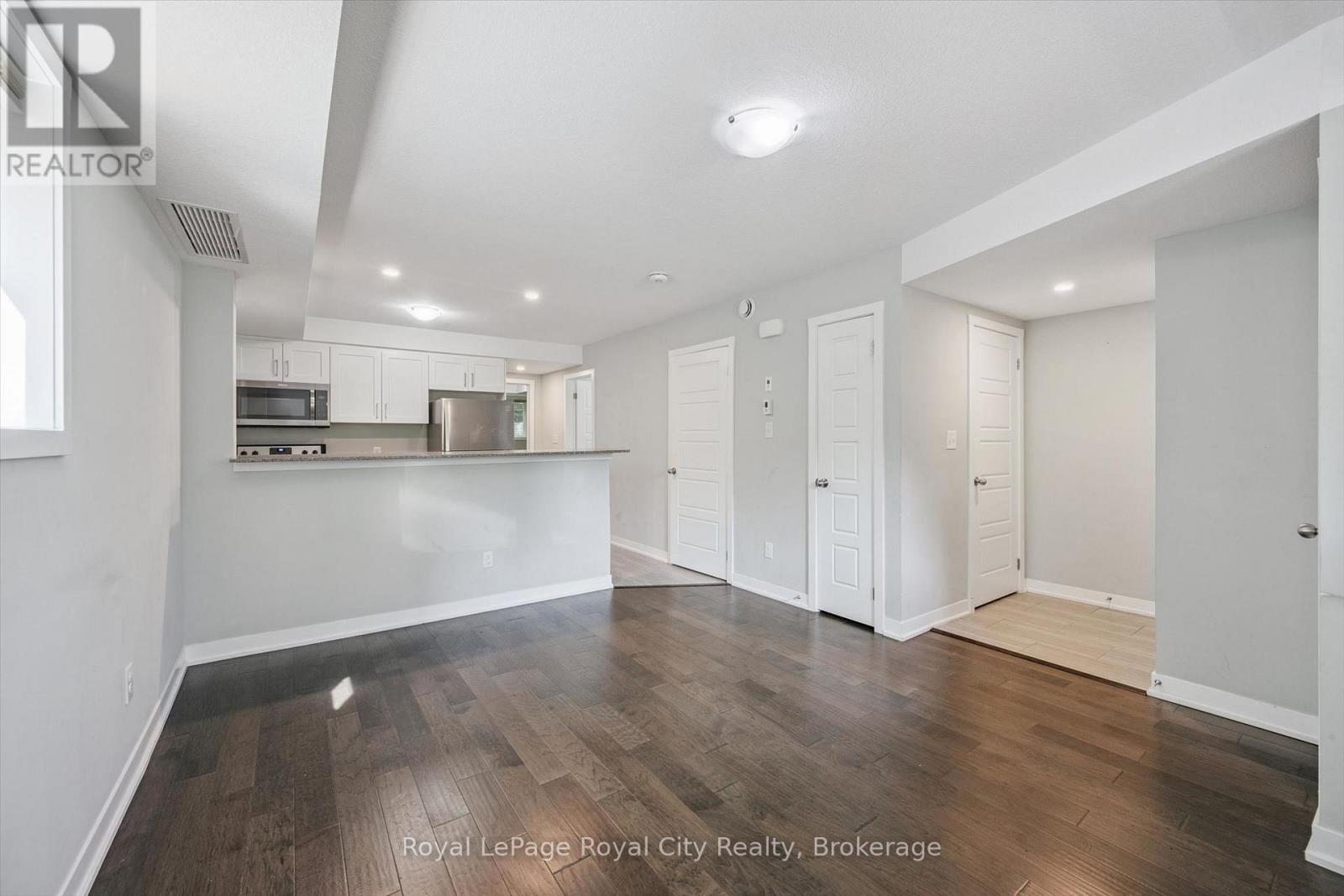 C1 - 190 Century Hill Drive Property Photo 6