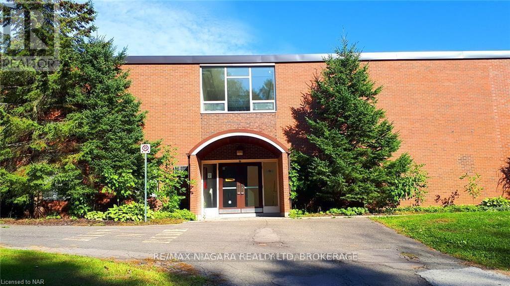 1165 Centre Street Property Photo 2
