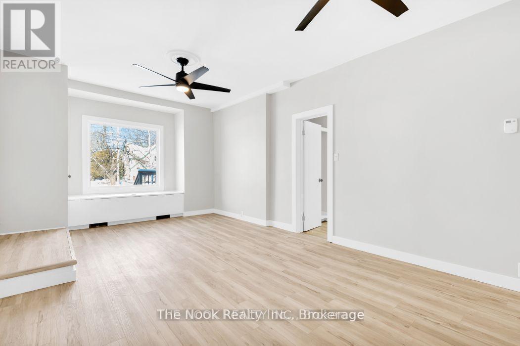 243 BRIDGE STREET E
