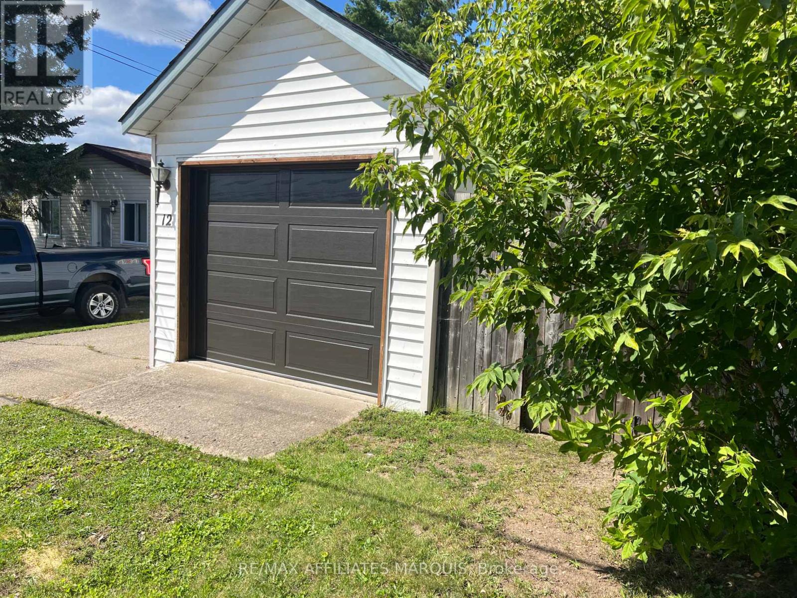 12 Churchill Crescent Property Photo 31