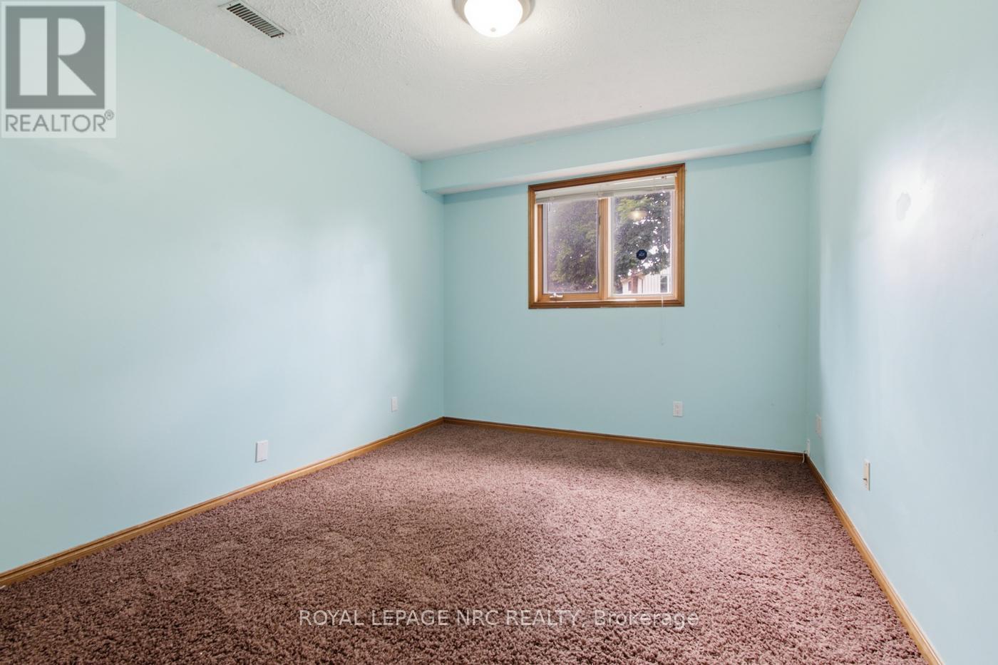 12 Harvest Oak Drive Property Photo 20