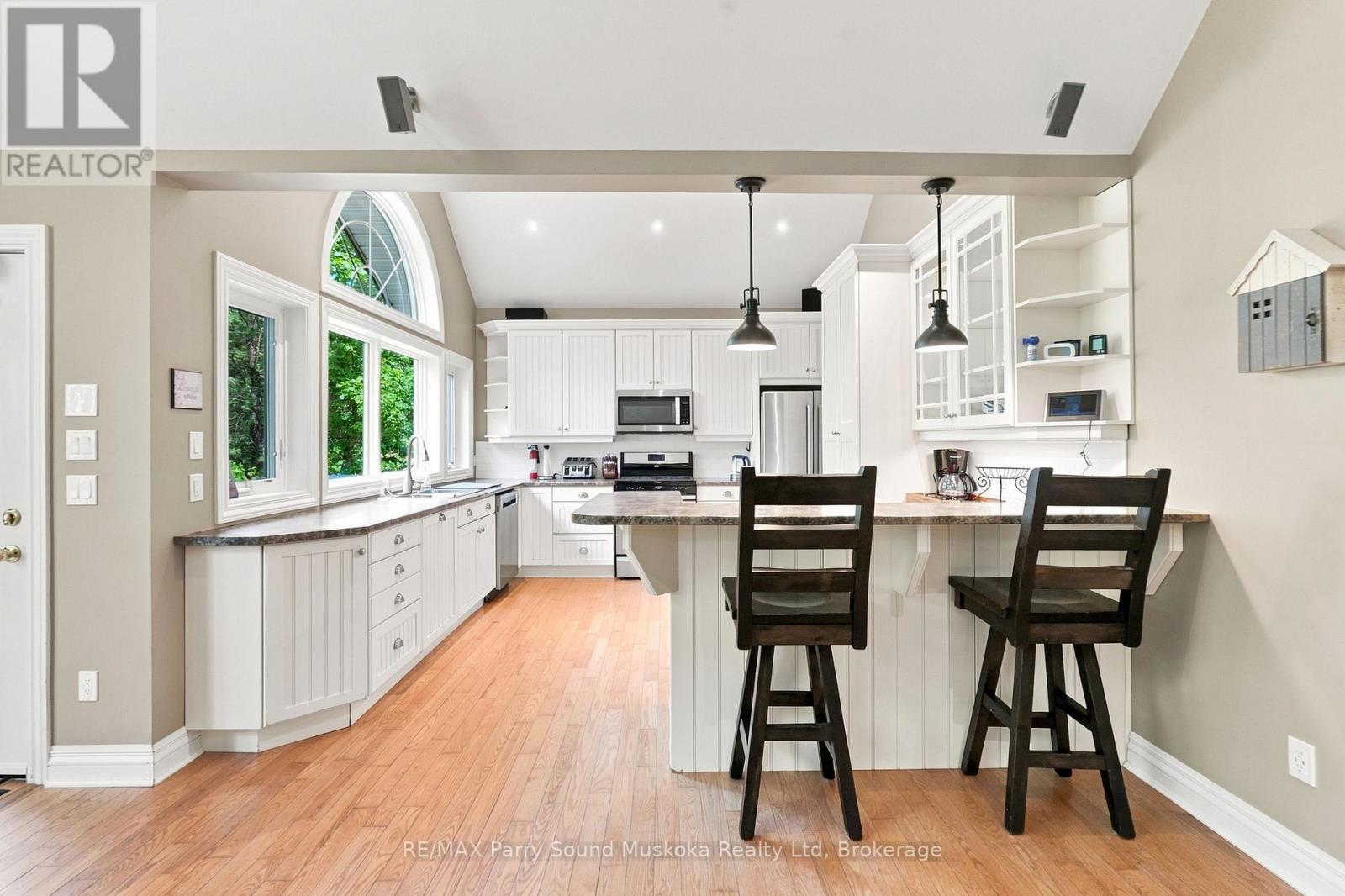 9 Desmasdons Road Property Photo 4